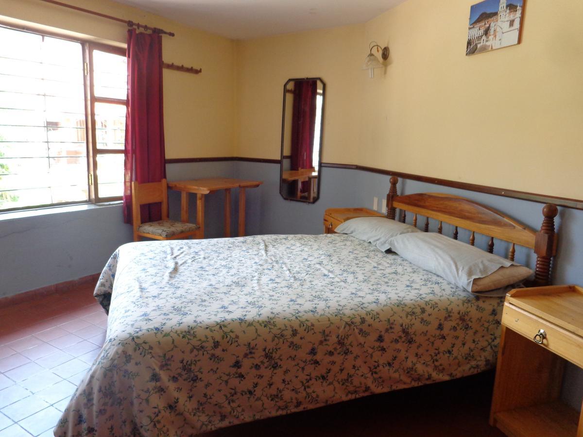 סוקרה Hostal Pachamama מראה חיצוני תמונה