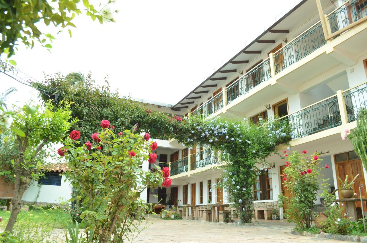 סוקרה Hostal Pachamama מראה חיצוני תמונה